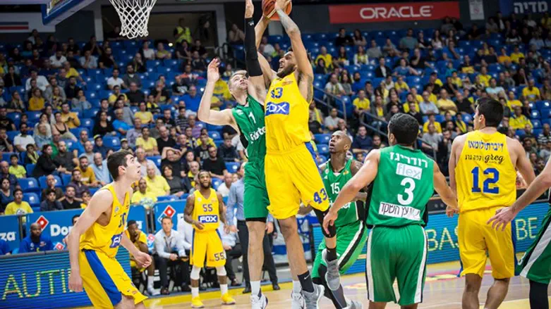 ג'ונה בולדן גבוה מעל חיפה, הערב