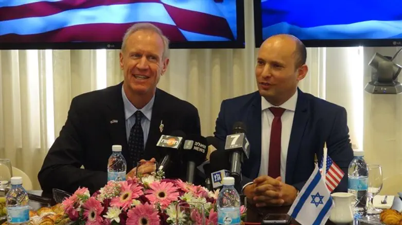 Bennett and Governor Rauner