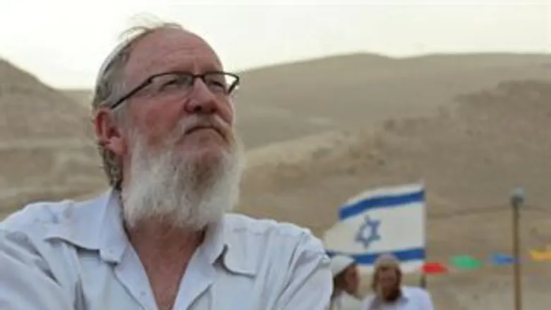 לא זז. יהודה עציון.