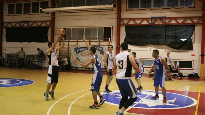 שחקני קרני שומרון מול כפר קאסם הערב