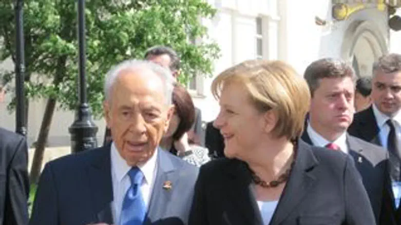 פרס ומרקל. היום