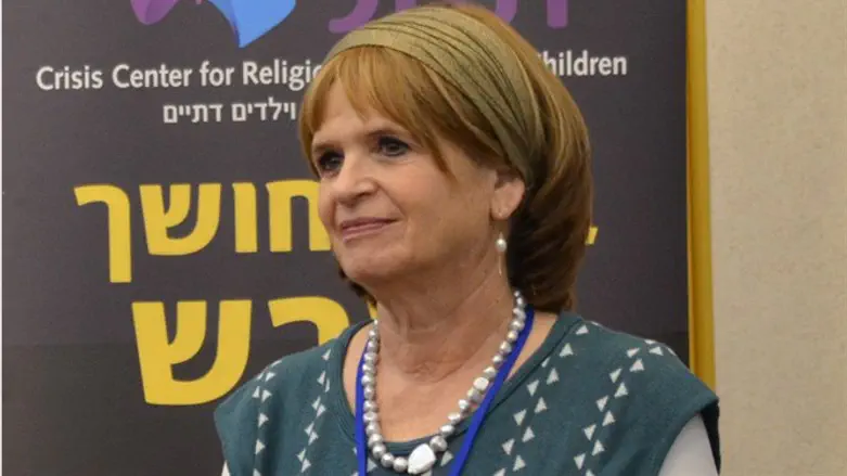 אות לדבי גרוס