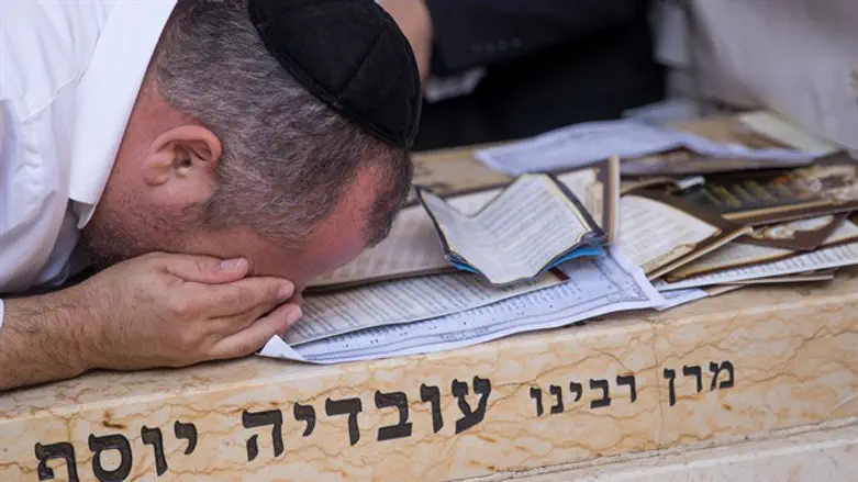 קברו של הרב יוסף זצ"ל