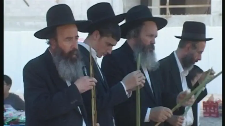 שוק ארבעת המינים בבני ברק