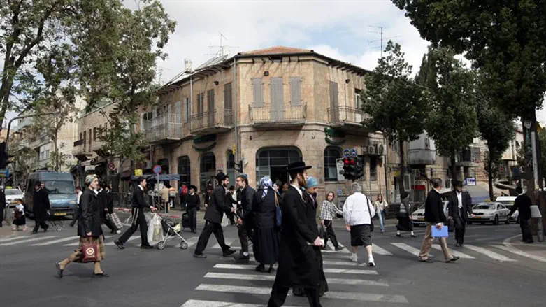 "אנחנו מקבלים תגובות חיוביות". למצולמים אין קשר לכתבה