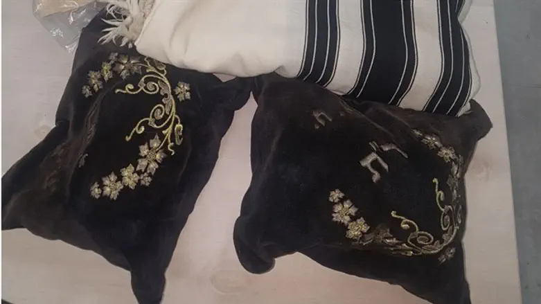 התפילין שהוחזרו לבעליהן