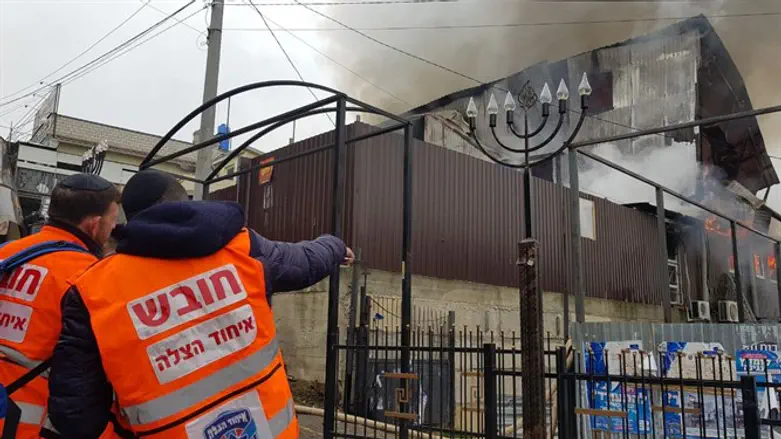 Fire next door to Rebbe Nachman's tomb in Uman, Ukraine