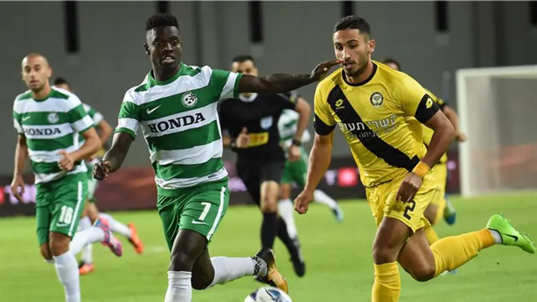 נפרדו בתיקו