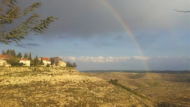 נוף בראשית בטנא עומרים