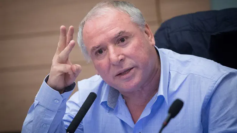 Давид Амсалем