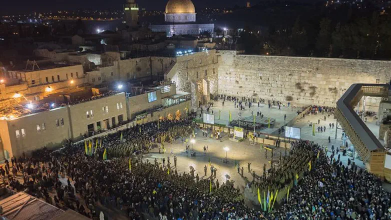 יובל בכותל