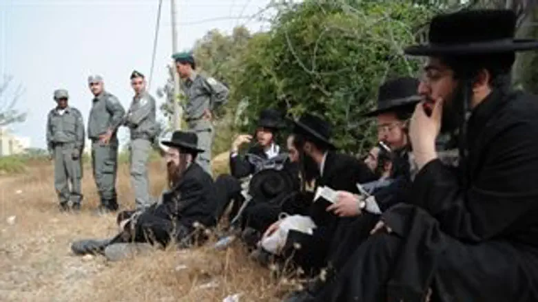 מפגיני נטורי קרתא באשקלון