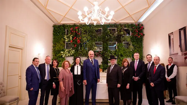Delegation of rabbis meets Albania's PM Edi Rama