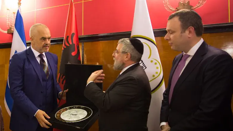 ''אנשים צריכים לדעת מהי יהדות''