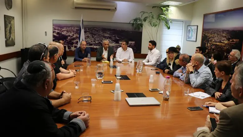 הפגישה הבוקר