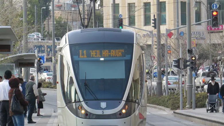 הרכבת הקלה. ארכיון