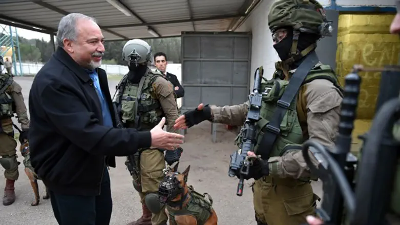 Defense Minister with soldiers