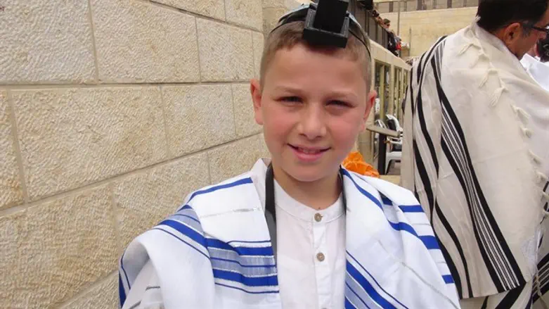 Итай Мизрахи у Западной Стены