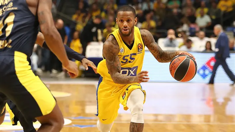 פייר ג'קסון הערב. ללא ספק המצטיין במשחק