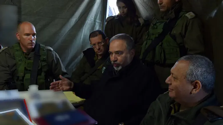 ליברמן בתרגיל