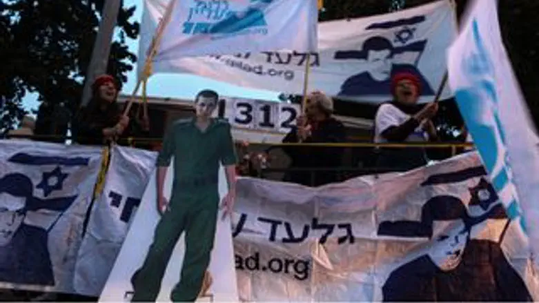 הממשלה תאשר?