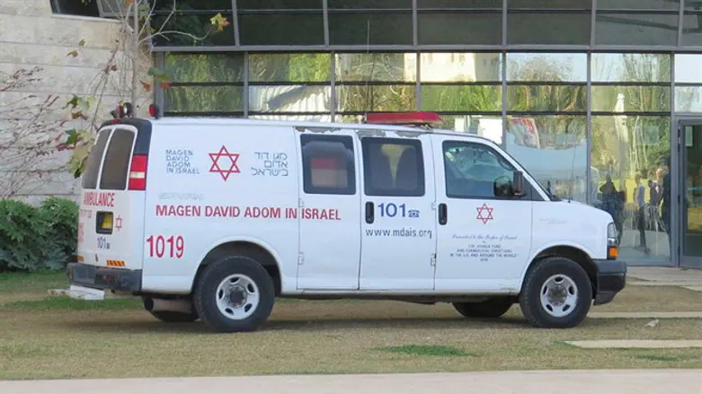 אמבולנס מד"א