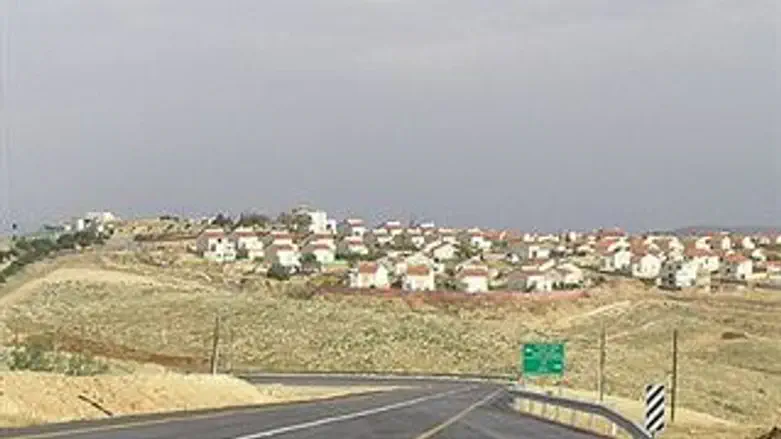 הכביש לקידר