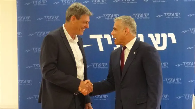 Ram Ben Barak (L) with Yair Lapid