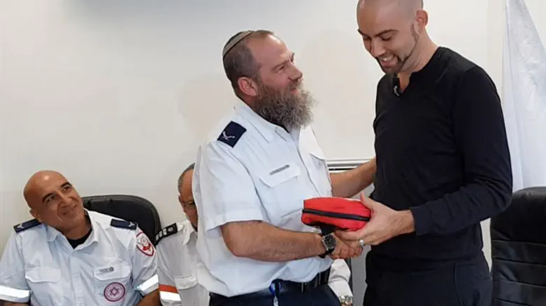 שטיינהרט בתחנת מד"א בירושלים