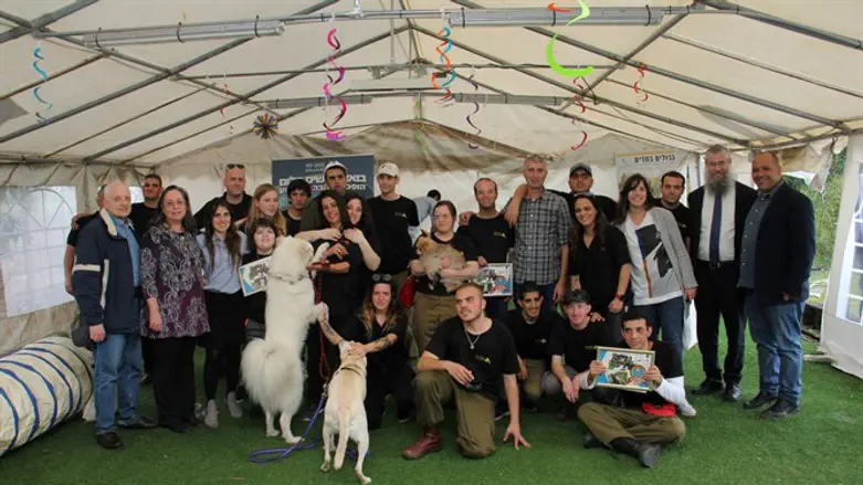 K-9 soldiers celebrate graduation
