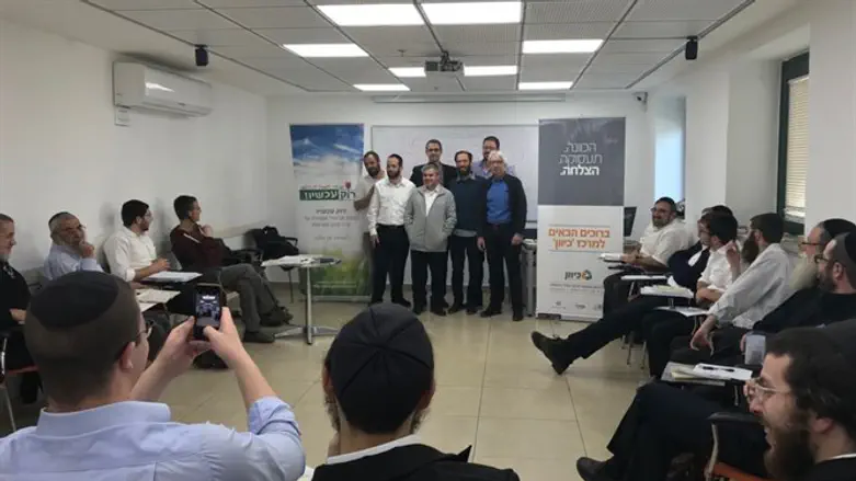 פתיחת המחזור הראשון