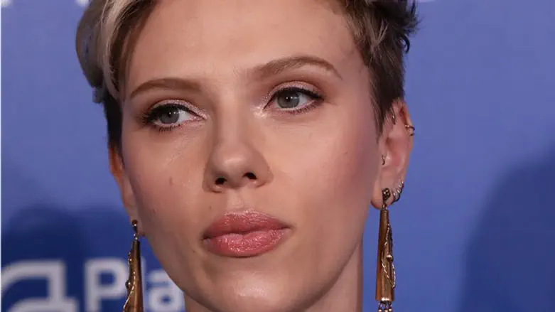 סקרלט ג'והנסן