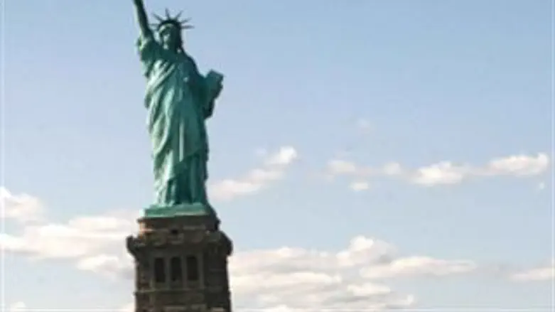 יעמוד בסופות? פסל החירות