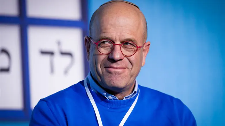 אברהם בורג