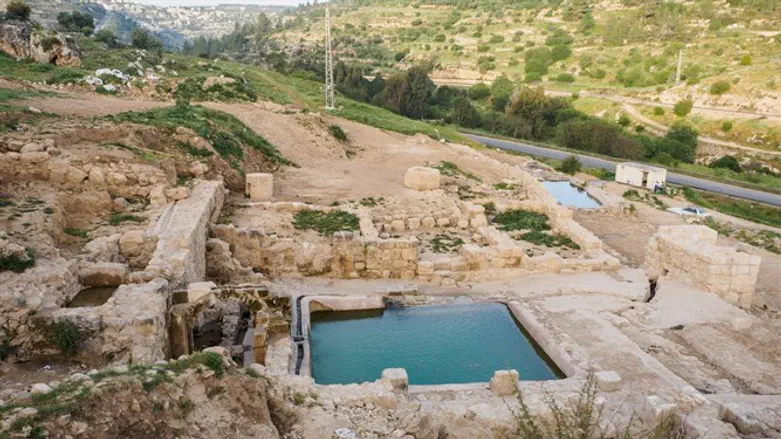 אתר עין חניה