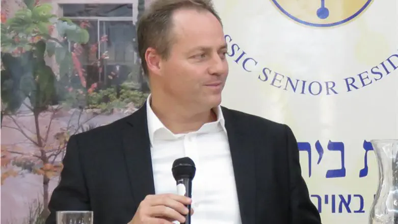 נשיא המכון. יוחנן פלסנר