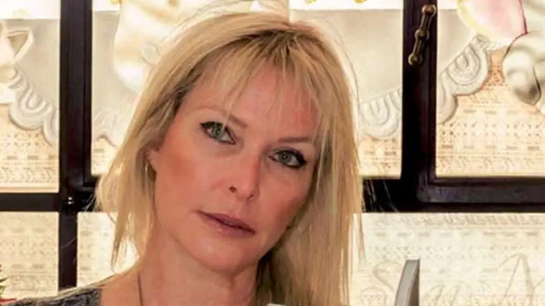 נאוה מקמל עתיר