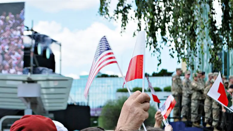 Polish and US flags