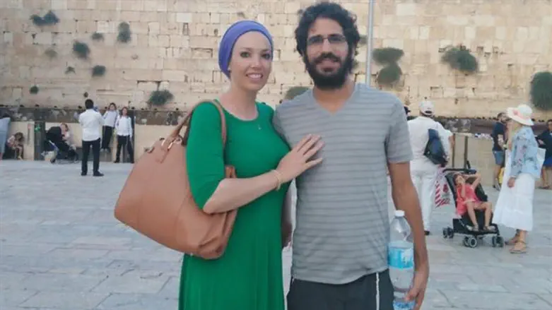 Shimon Abta and his wife