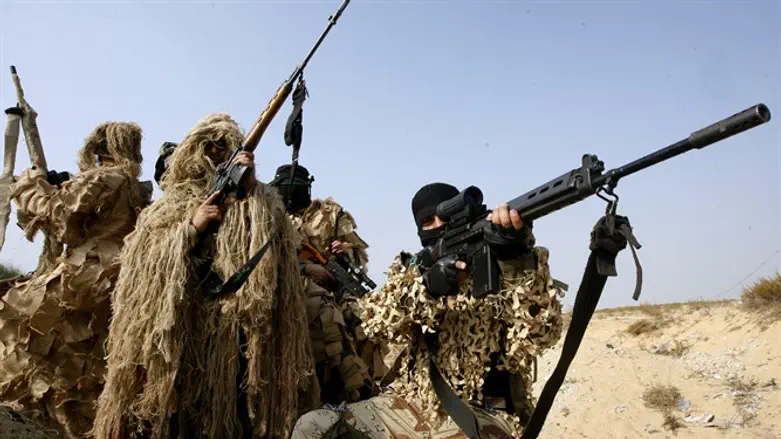 Боевики группировки ХАМАС. Иллюстрация