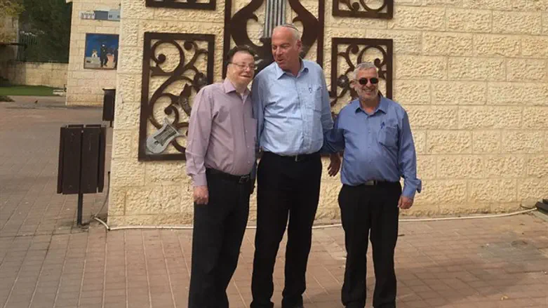 השר אריאל באולפנה