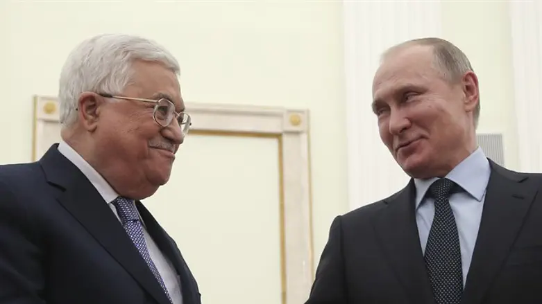 Владимир Путин и Махмуд Аббас