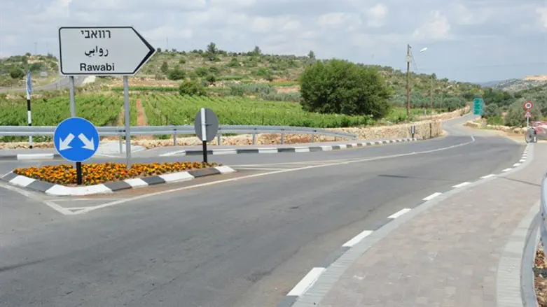 הכניסה לעיר רוואבי