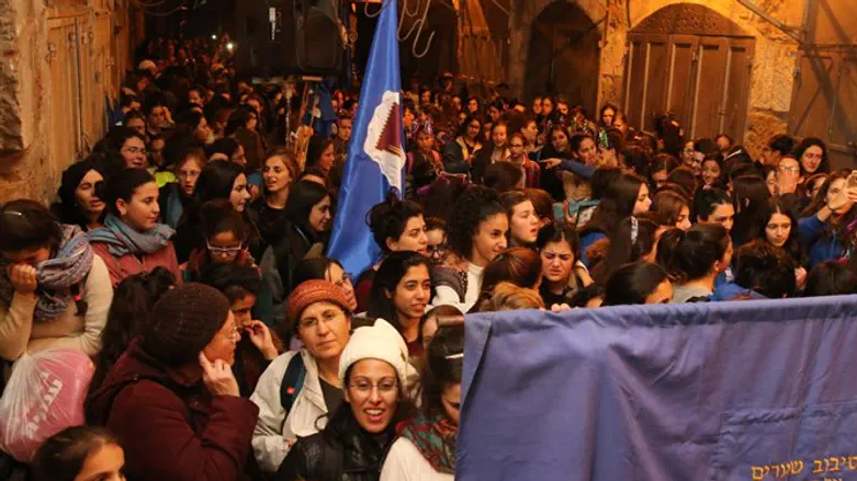 סיבוב שערים ראש חודש אדר