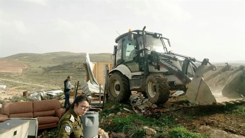 Geulat Tziyon destruction (archive)