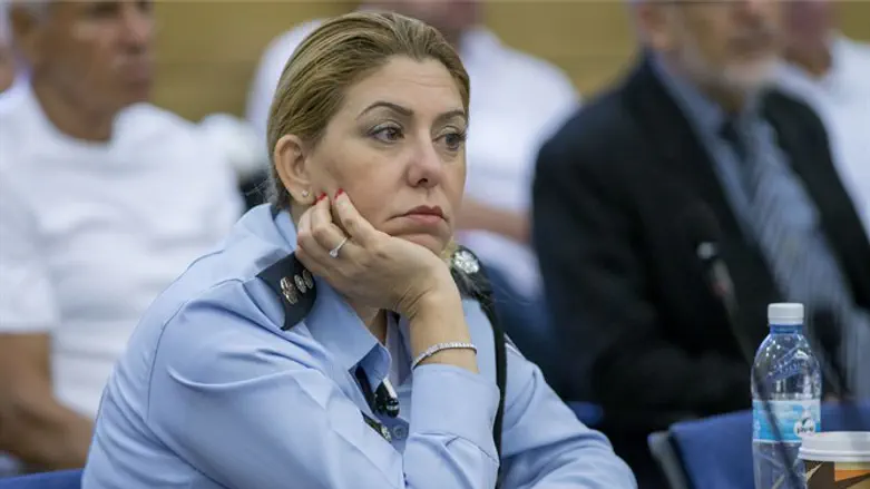 מירב לפידות