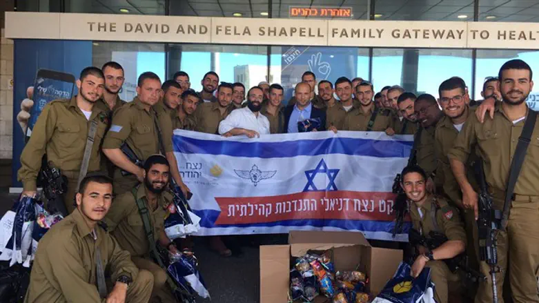הלוחמים עם בנט ב"הדסה"