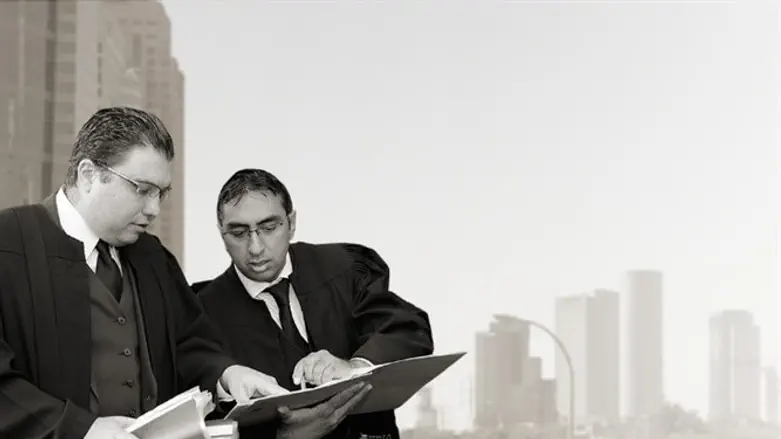 משפט לכל דבר