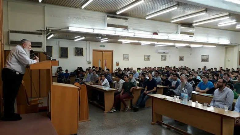 הרב דרוקמן בשיחה בחמ"ד בני ברק