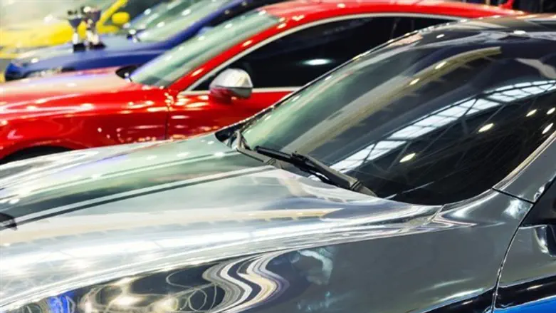 ציפוי קרמי לרכב